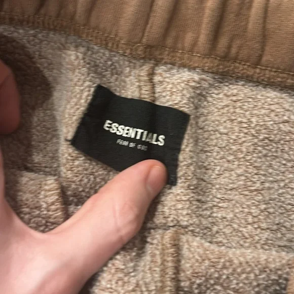 Essentials sweats - Picture 4 of 5